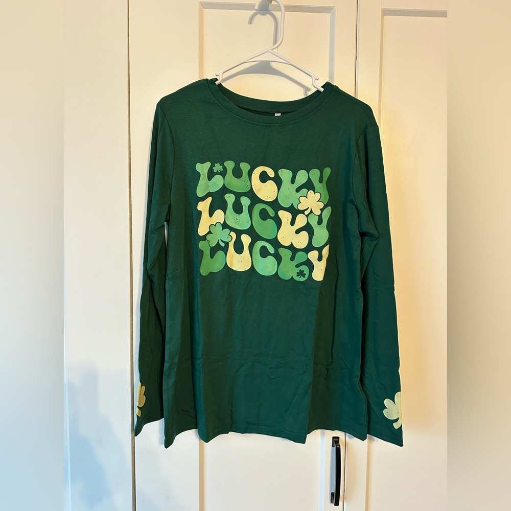 Women’s Saint Patrick’s Day long sleeve Lucky T-Shirt, Size Large